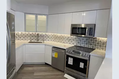 5161 Collins Ave #1012, Miami Beach, FL 33140 - Photo 9