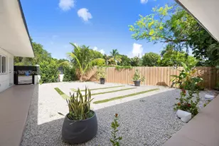 7800 NE 10th Ct, Miami, FL 33138 - Photo 5