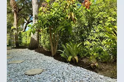 1335 E Barwick Ranch Cir, Delray Beach, FL 33445 - Photo 23