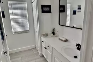 1335 E Barwick Ranch Cir, Delray Beach, FL 33445 - Photo 21