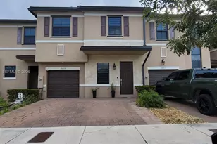 10219 W 32nd Ln, Hialeah, FL 33018 - Photo 1