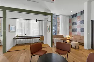 11 NE 6th St, Miami, FL 33132 - Photo 25