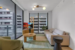 11 NE 6th St, Miami, FL 33132 - Photo 5