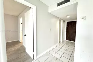 484 NW 165th St Rd, Miami, FL 33169 - Photo 9