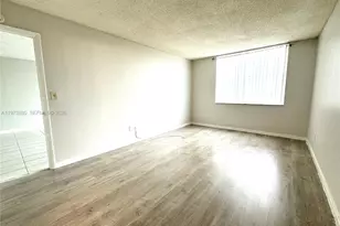 484 NW 165th St Rd, Miami, FL 33169 - Photo 11