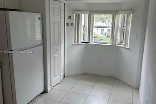 2920 SE 13th Rd, Homestead, FL 33035 - Photo 9