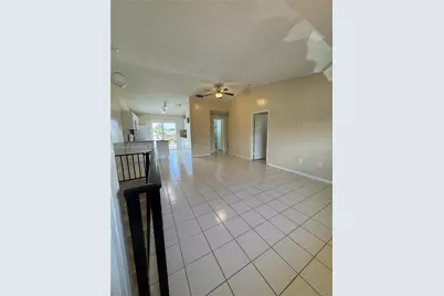 7603 W 29th Ln #202-55, Hialeah, FL 33018 - Photo 11