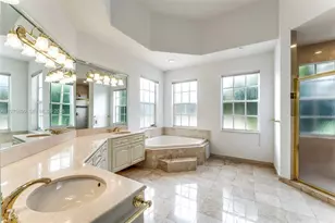 7280 SW 100th St, Pinecrest, FL 33156 - Photo 11