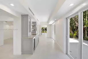 6517 Castaneda St, Coral Gables, FL 33146 - Photo 3