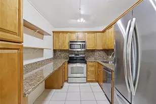 100 Bayview Dr, Sunny Isles Beach, FL 33160 - Photo 11