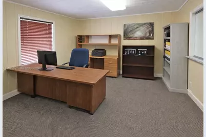 713 E Atlantic Blvd, Pompano Beach, FL 33060 - Photo 9