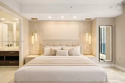 45 SW 9th St #2303, Miami, FL 33130 - Photo 17