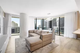 45 SW 9th St, Miami, FL 33130 - Photo 3