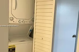 1791 NW 96th Terrace, Pembroke Pines, FL 33024 - Photo 7