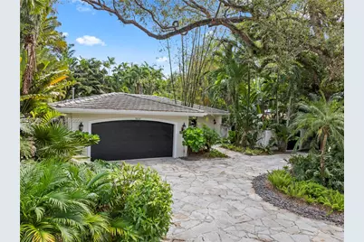 3821 Braganza Ave #3821, Miami, FL 33133 - Photo 5