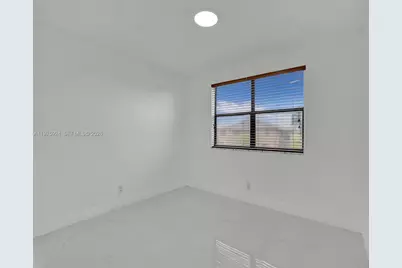 10051 Winding Lake Rd #201, Sunrise, FL 33351 - Photo 13