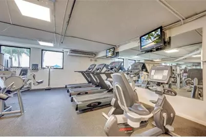 999 Brickell Bay Dr #2007, Miami, FL 33131 - Photo 3