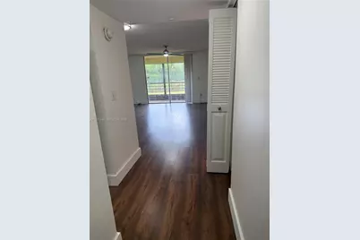 3490 Foxcroft Rd #B114, Miramar, FL 33025 - Photo 7