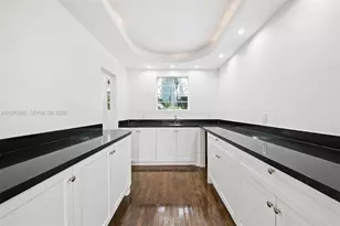 1545 Meridian Ave, Miami Beach, FL 33139 - Photo 25