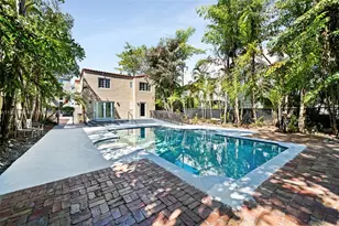 1545 Meridian Ave, Miami Beach, FL 33139 - Photo 29