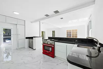 1545 Meridian Ave, Miami Beach, FL 33139 - Photo 35