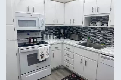 1985 S Ocean Dr #2B, Hallandale Beach, FL 33009 - Photo 5