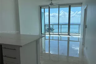 888 Biscayne Blvd, Miami, FL 33132 - Photo 3