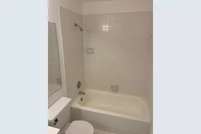 14208 Glenmoor Dr #14208, West Palm Beach, FL 33409 - Photo 11