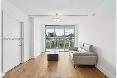 13800 Highland Dr #202, North Miami Beach, FL 33181 - Photo 7