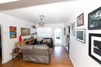 1629 Arthur St, Hollywood, FL 33020 - Photo 27