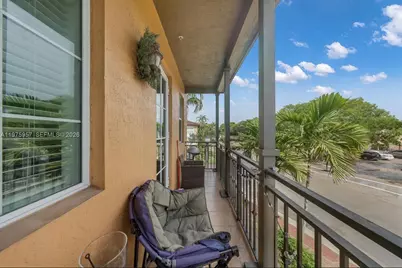 14776 SW 10th St #10501, Pembroke Pines, FL 33027 - Photo 11
