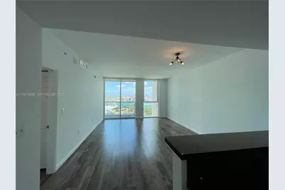 253 NE 2nd St #1707, Miami, FL 33132 - Photo 15