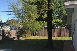 720 SW 7th Ave, Hallandale Beach, FL 33009 - Photo 7