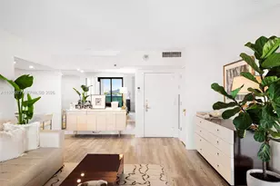 9 Island Ave, Miami Beach, FL 33139 - Photo 7