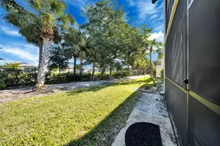 4040 Crystal Lake Dr, Deerfield Beach, FL 33064 - Photo 21
