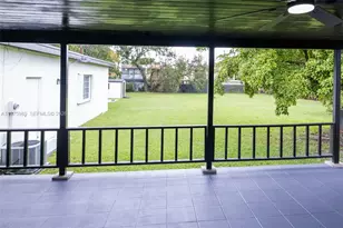 3401 SW 17th St, Miami, FL 33145 - Photo 13