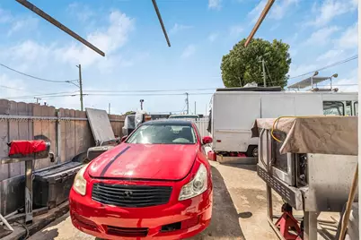3705 NW 35th Ave, Miami, FL 33142 - Photo 21