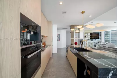 2900 NE 7th Ave #UPH-4602, Miami, FL 33137 - Photo 15