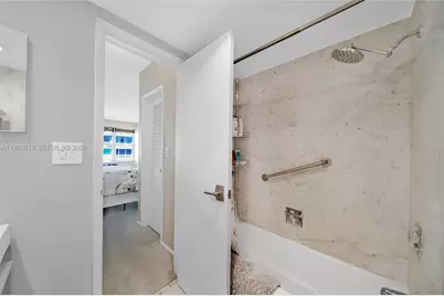 4010 Galt Ocean Dr #1402, Fort Lauderdale, FL 33308 - Photo 17