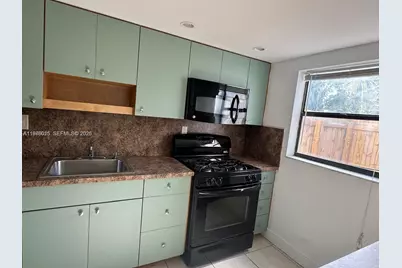 11321 SW 65th St, Miami, FL 33173 - Photo 3