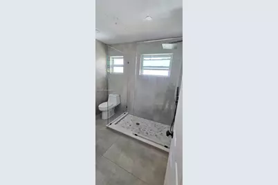 201 NE 2nd Ave #1, Dania Beach, FL 33004 - Photo 7