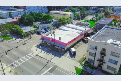 1910 SW 1st St, Miami, FL 33135 - Photo 11