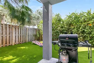 1123 NE 23rd Terrace, Pompano Beach, FL 33062 - Photo 21