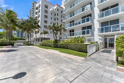 2457 Collins Ave #201, Miami Beach, FL 33140 - Photo 3