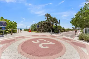 2457 Collins Ave, Miami Beach, FL 33140 - Photo 37