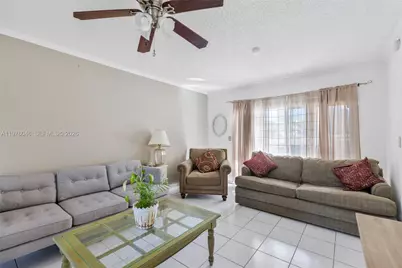 4143 N Ocean Blvd #104, Fort Lauderdale, FL 33308 - Photo 3