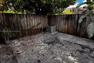 1314 SW 124th Pl, Miami, FL 33184 - Photo 21