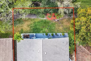 2091 Island Cir, Weston, FL 33326 - Photo 39