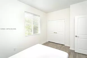 2820 NW 180th St, Miami Gardens, FL 33056 - Photo 13