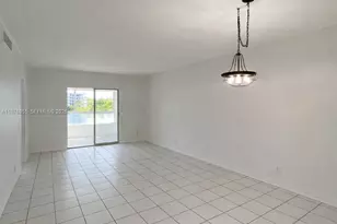19255 NE 2nd Ave, Miami, FL 33179 - Photo 5